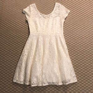 white lace dress